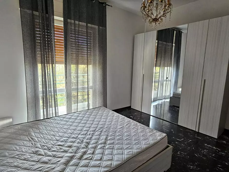 Immagine 19 di Casa indipendente in affitto  a Carrara