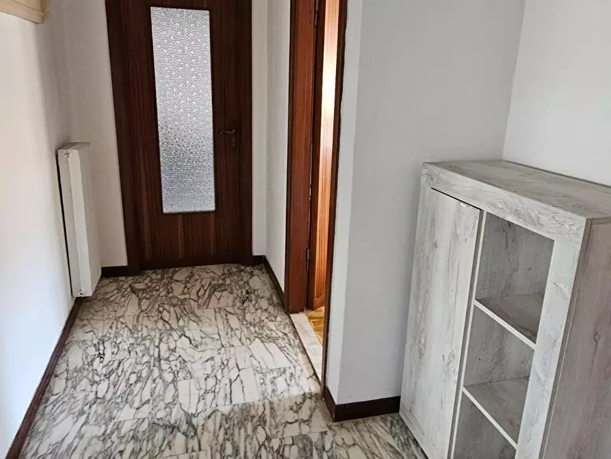 Immagine 20 di Casa indipendente in affitto  a Carrara