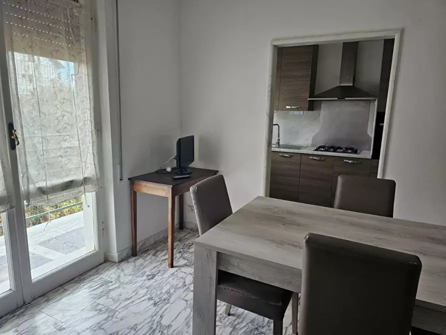 Immagine 3 di Casa indipendente in affitto  a Carrara