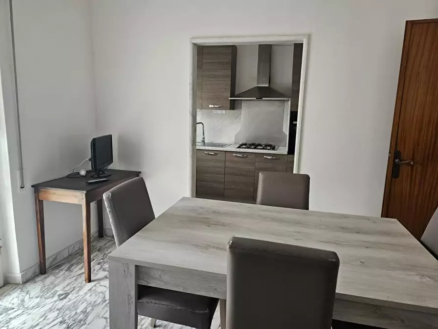 Immagine 2 di Casa indipendente in affitto  a Carrara