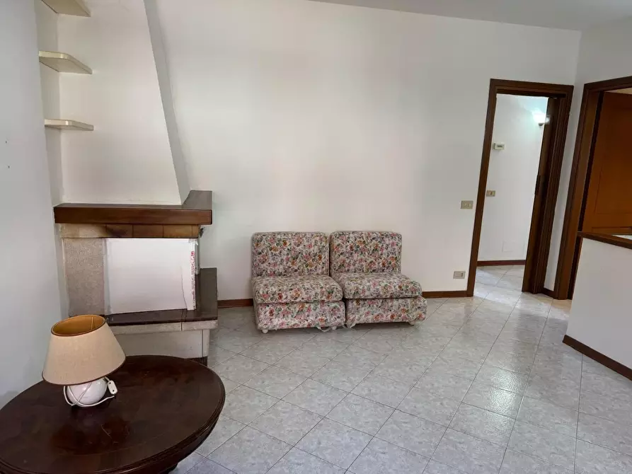 Immagine 3 di Appartamento in affitto  a Sovicille