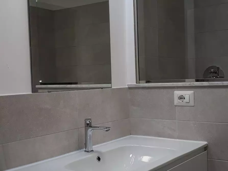 Immagine 8 di Terratetto in vendita  a Ameglia