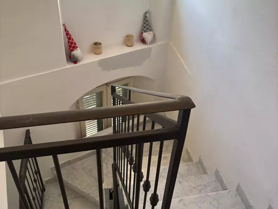 Immagine 26 di Casa indipendente in vendita  a Massa