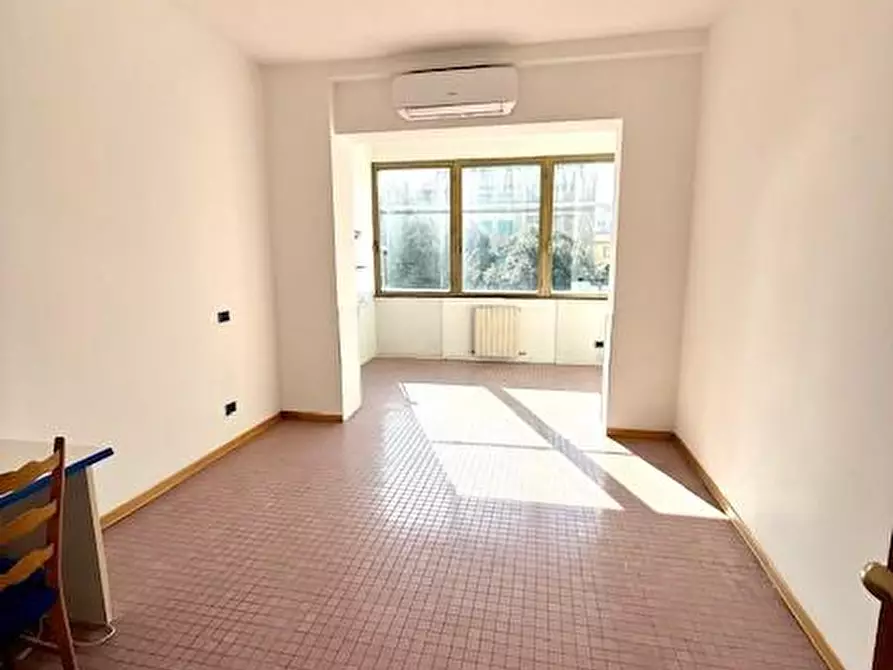 Immagine 10 di Appartamento in vendita  a Camaiore