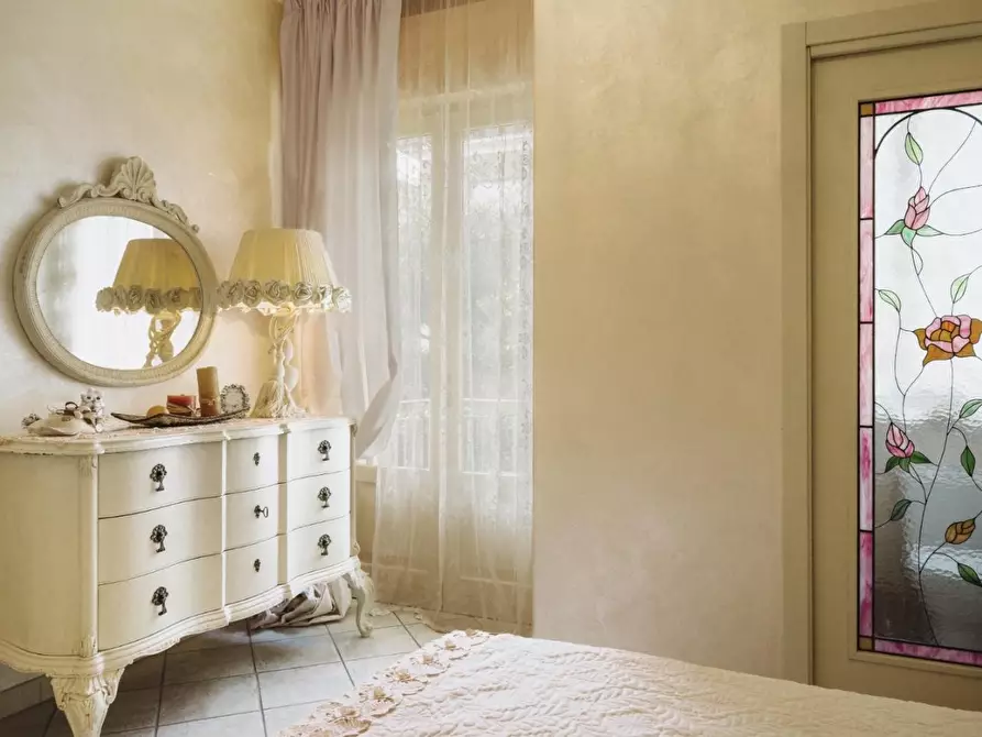 Immagine 21 di Appartamento in affitto  a Camaiore