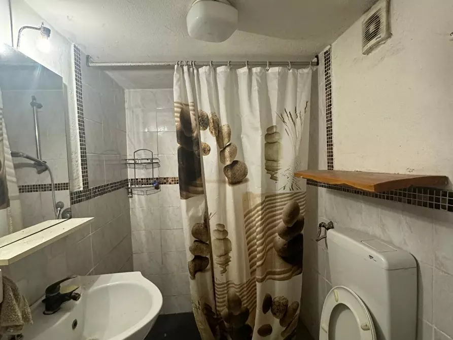 Immagine 15 di Terratetto in vendita  a Montecarlo