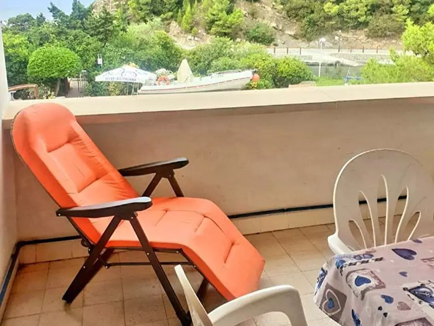 Immagine 13 di Appartamento in vendita  a Livorno