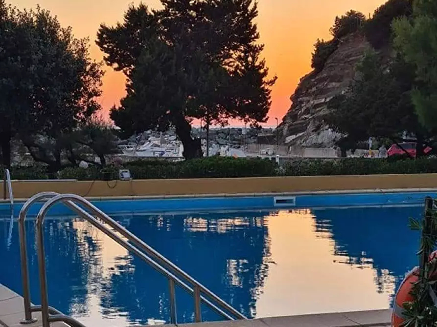 Immagine 1 di Appartamento in vendita  a Livorno