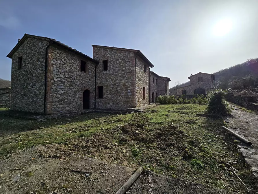 Immagine 10 di Appartamento in vendita  a Castellina In Chianti