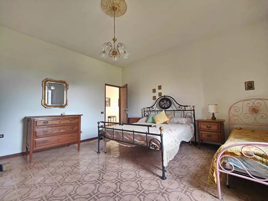 Immagine 12 di Casa bifamiliare in vendita  a Fucecchio