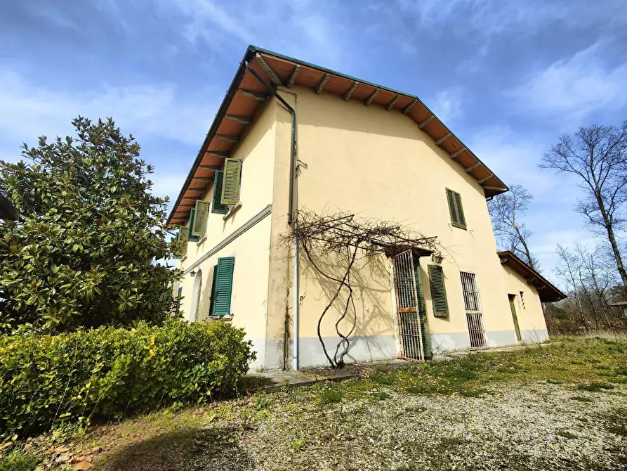 Immagine 25 di Casa bifamiliare in vendita  a Fucecchio