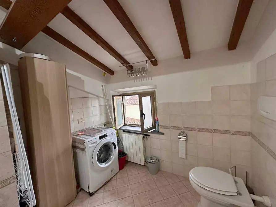 Immagine 19 di Appartamento in vendita  a Cascina