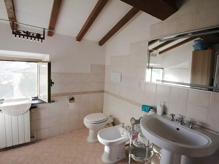 Immagine 20 di Appartamento in vendita  a Cascina