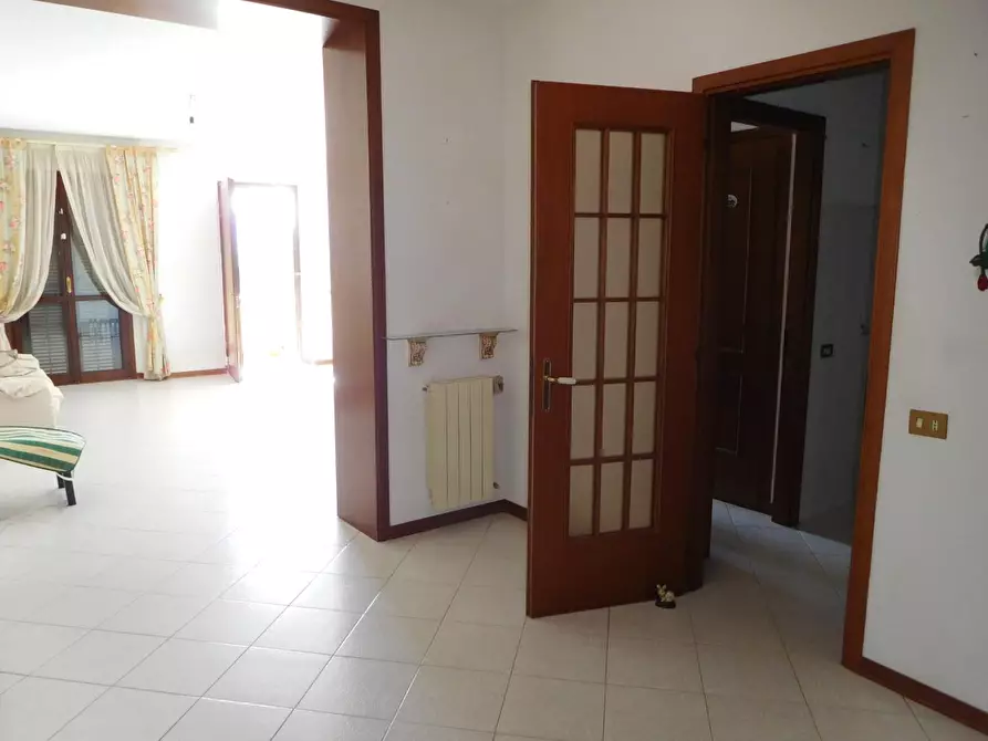 Immagine 3 di Villetta a schiera in vendita  a Calci