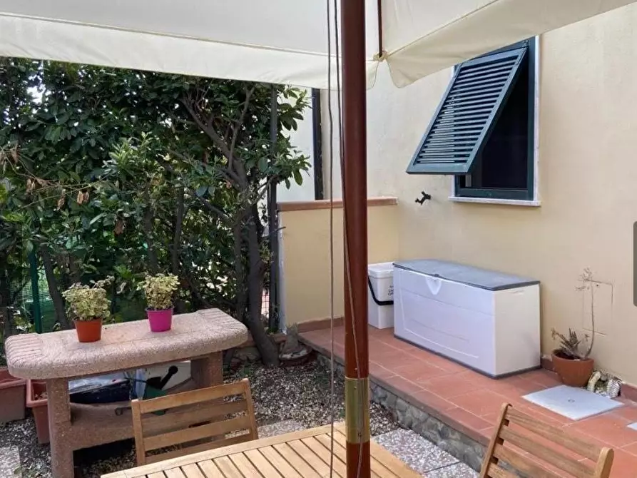 Immagine 19 di Appartamento in vendita  a Fosdinovo