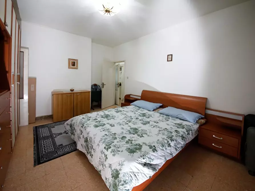 Immagine 28 di Appartamento in vendita  a Fauglia