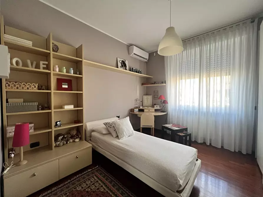 Immagine 14 di Appartamento in vendita  a Samarate