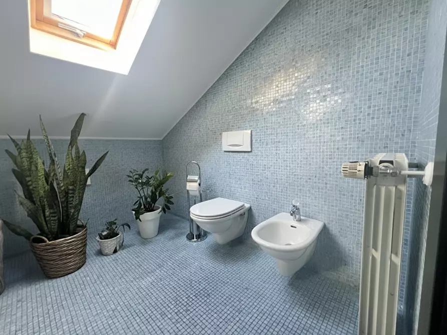 Immagine 22 di Appartamento in vendita  a Samarate