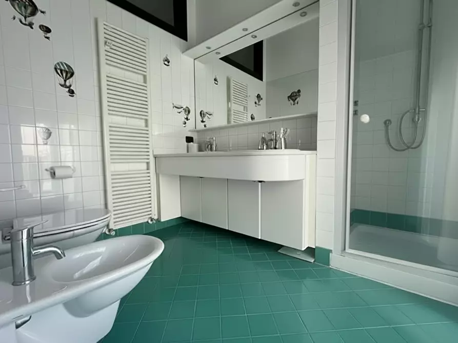 Immagine 12 di Appartamento in vendita  a Samarate