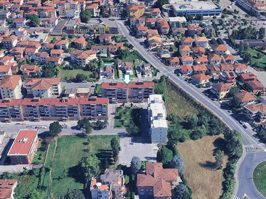 Immagine 1 di Appartamento in vendita  a Montecatini Terme