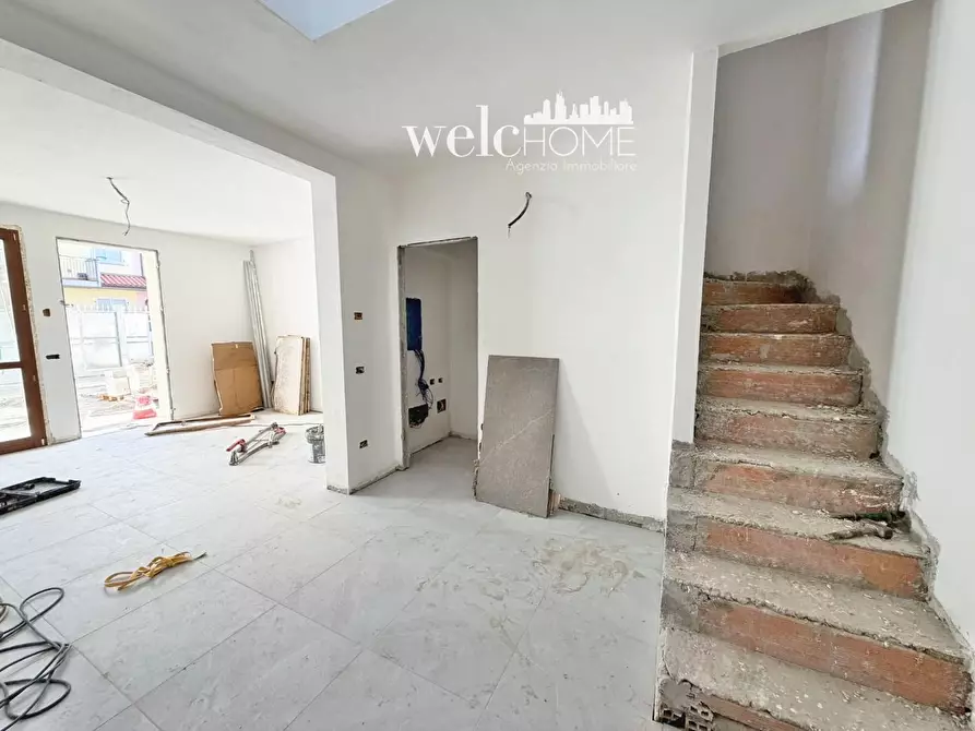 Immagine 9 di Villetta a schiera in vendita  a Prato