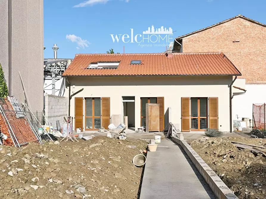 Immagine 34 di Villetta a schiera in vendita  a Prato