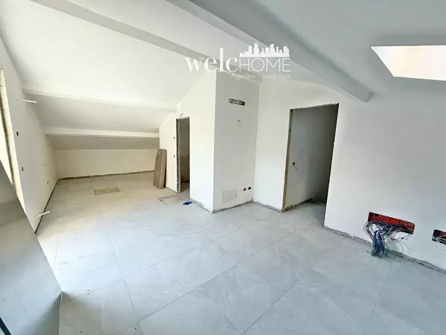 Immagine 26 di Villetta a schiera in vendita  a Prato