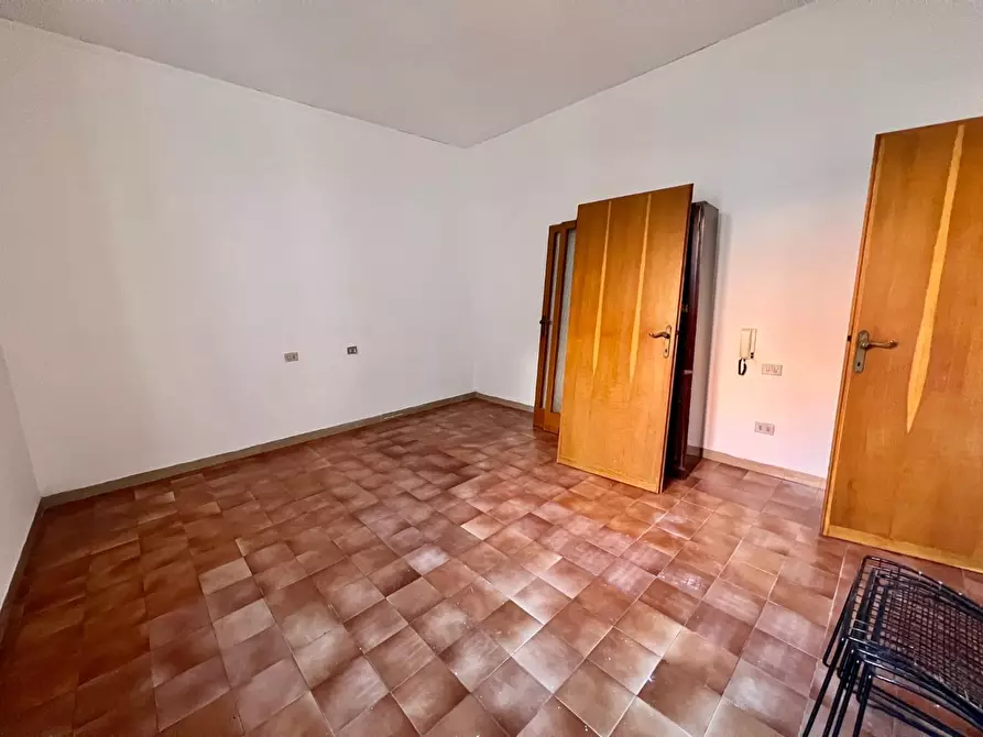 Immagine 21 di Appartamento in vendita  a Ponsacco