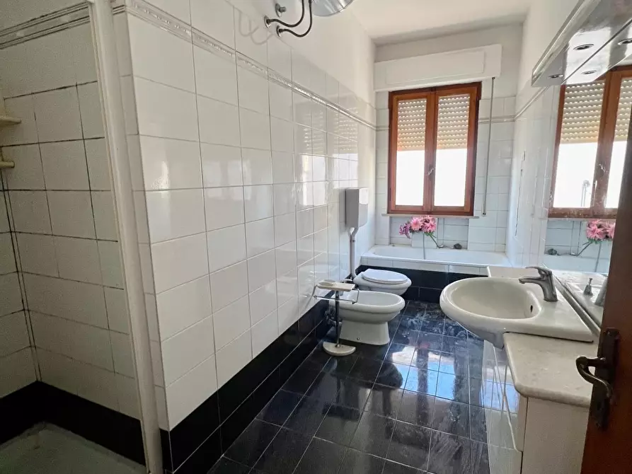 Immagine 17 di Appartamento in vendita  a Ponsacco