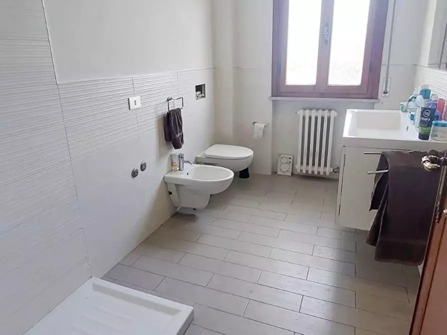 Immagine 33 di Appartamento in vendita  a Vicopisano