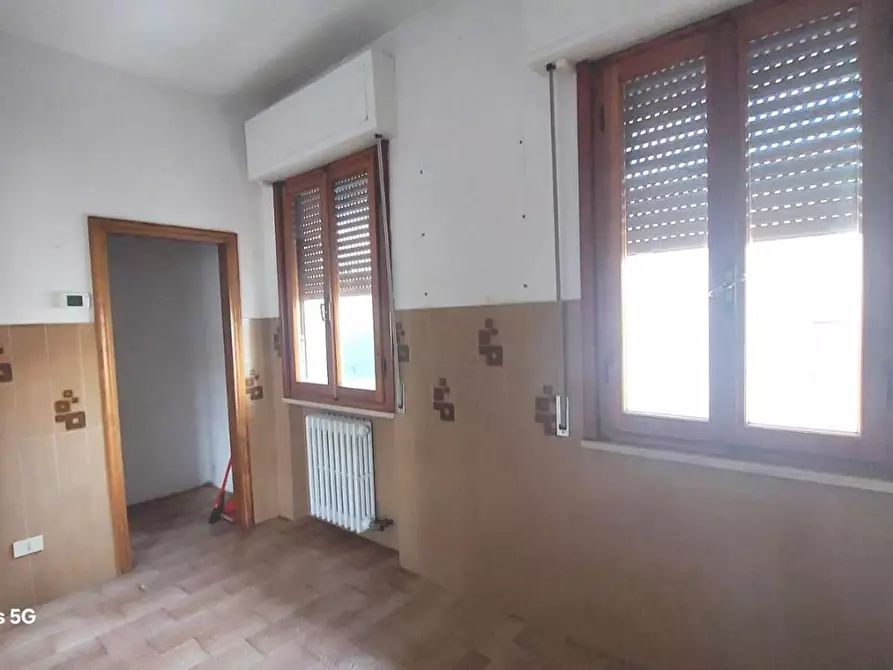 Immagine 18 di Appartamento in vendita  a Vicopisano