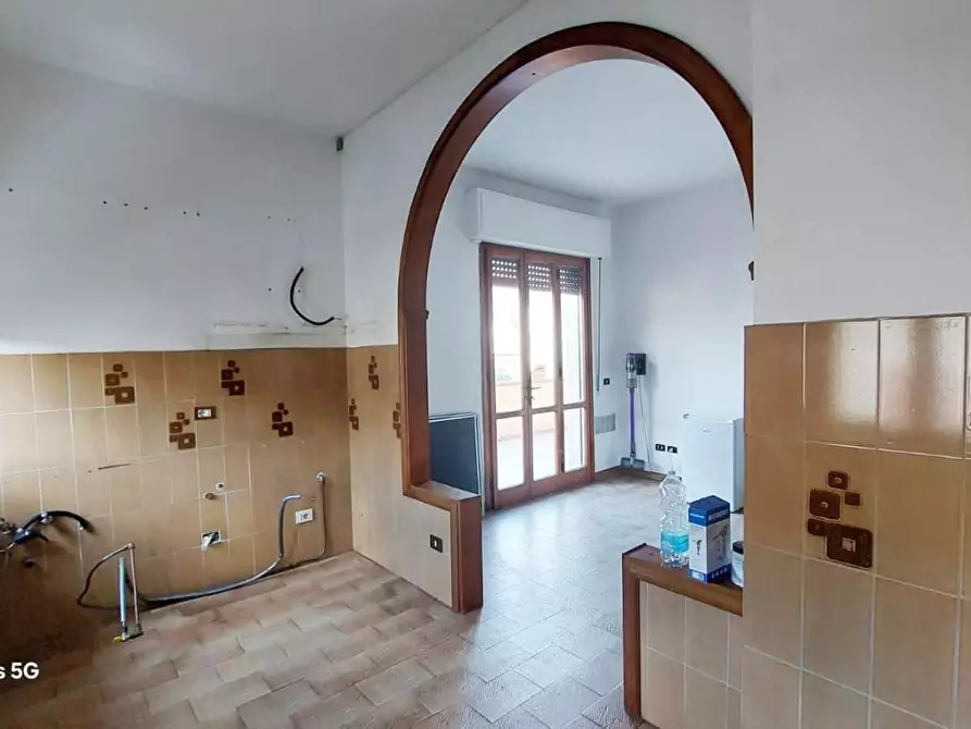 Immagine 10 di Appartamento in vendita  a Vicopisano