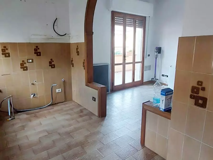Immagine 11 di Appartamento in vendita  a Vicopisano