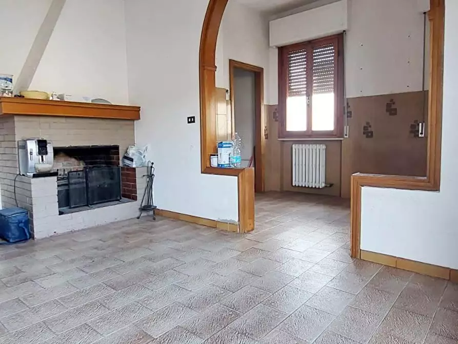 Immagine 21 di Appartamento in vendita  a Vicopisano