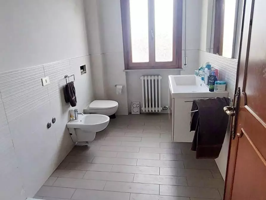 Immagine 36 di Appartamento in vendita  a Vicopisano