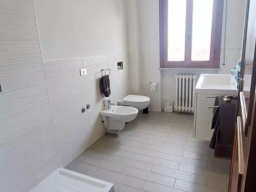 Immagine 34 di Appartamento in vendita  a Vicopisano