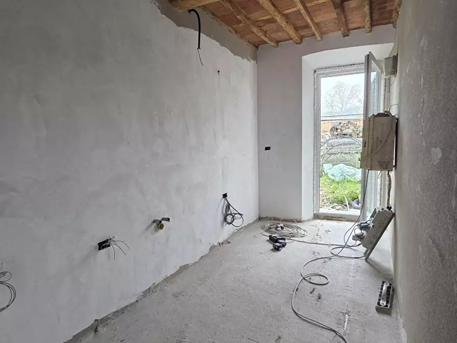 Immagine 18 di Appartamento in vendita  a Capannori