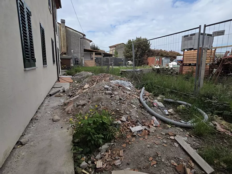 Immagine 21 di Appartamento in vendita  a Capannori