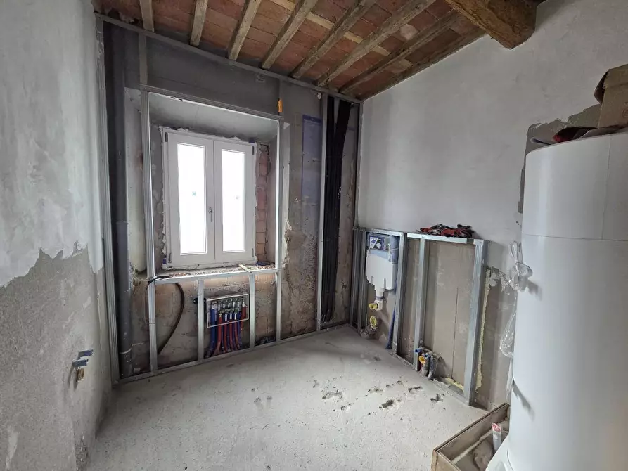 Immagine 15 di Appartamento in vendita  a Capannori