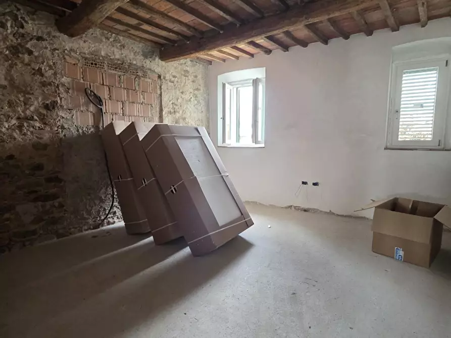 Immagine 10 di Appartamento in vendita  a Capannori