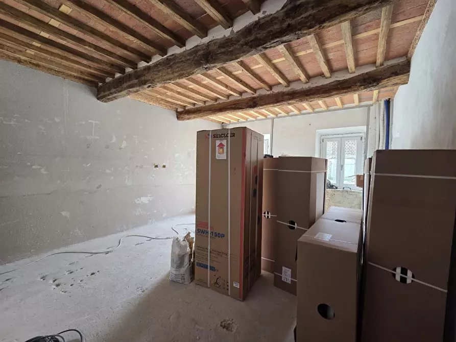 Immagine 14 di Appartamento in vendita  a Capannori