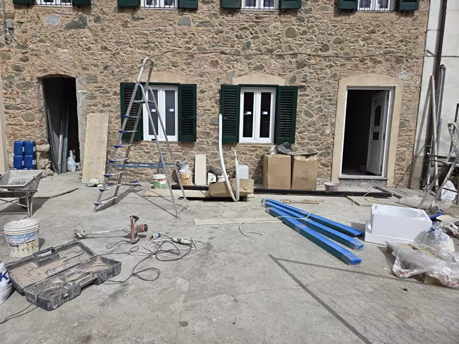 Immagine 2 di Appartamento in vendita  a Capannori