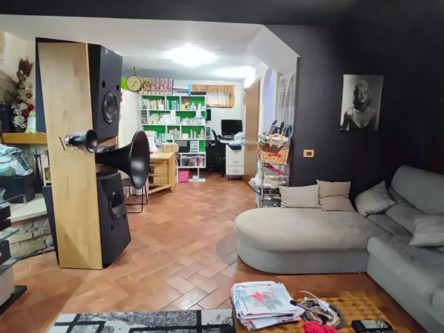 Immagine 9 di Villetta a schiera in vendita  a Viareggio