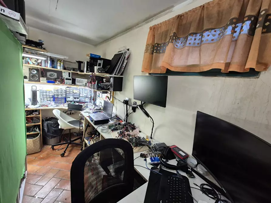 Immagine 13 di Villetta a schiera in vendita  a Viareggio