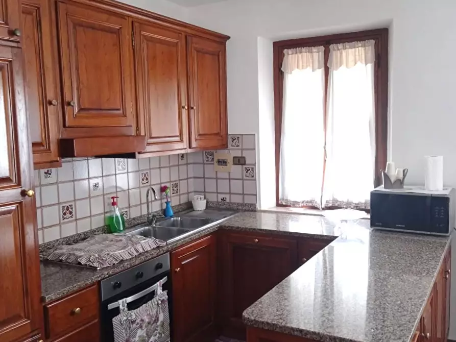 Immagine 2 di Terratetto in vendita  a Lucca