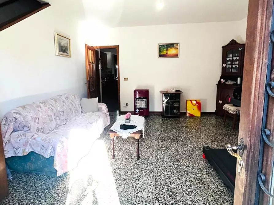Immagine 7 di Terratetto in vendita  a Lucca