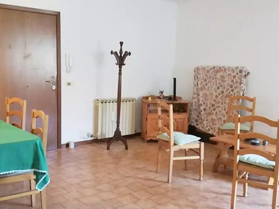 Immagine 4 di Appartamento in vendita  a Camaiore