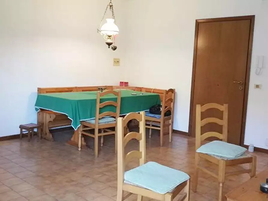 Immagine 1 di Appartamento in vendita  a Camaiore