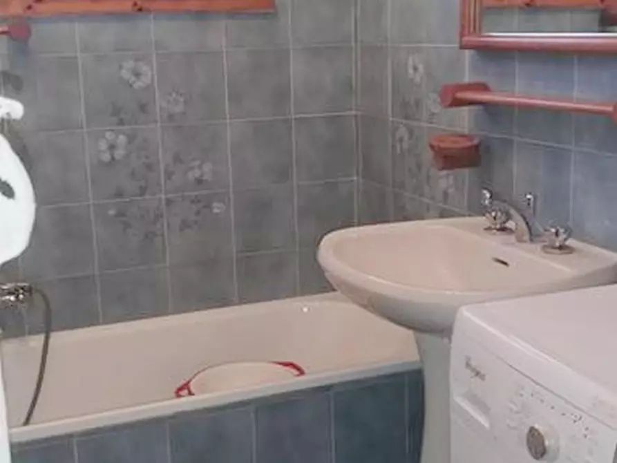 Immagine 29 di Appartamento in vendita  a Camaiore