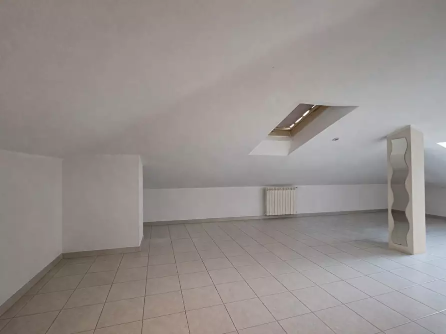 Immagine 19 di Villa in vendita  a Camaiore